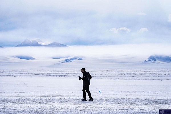 Christine Hobson Antartic Ice Marathon 1